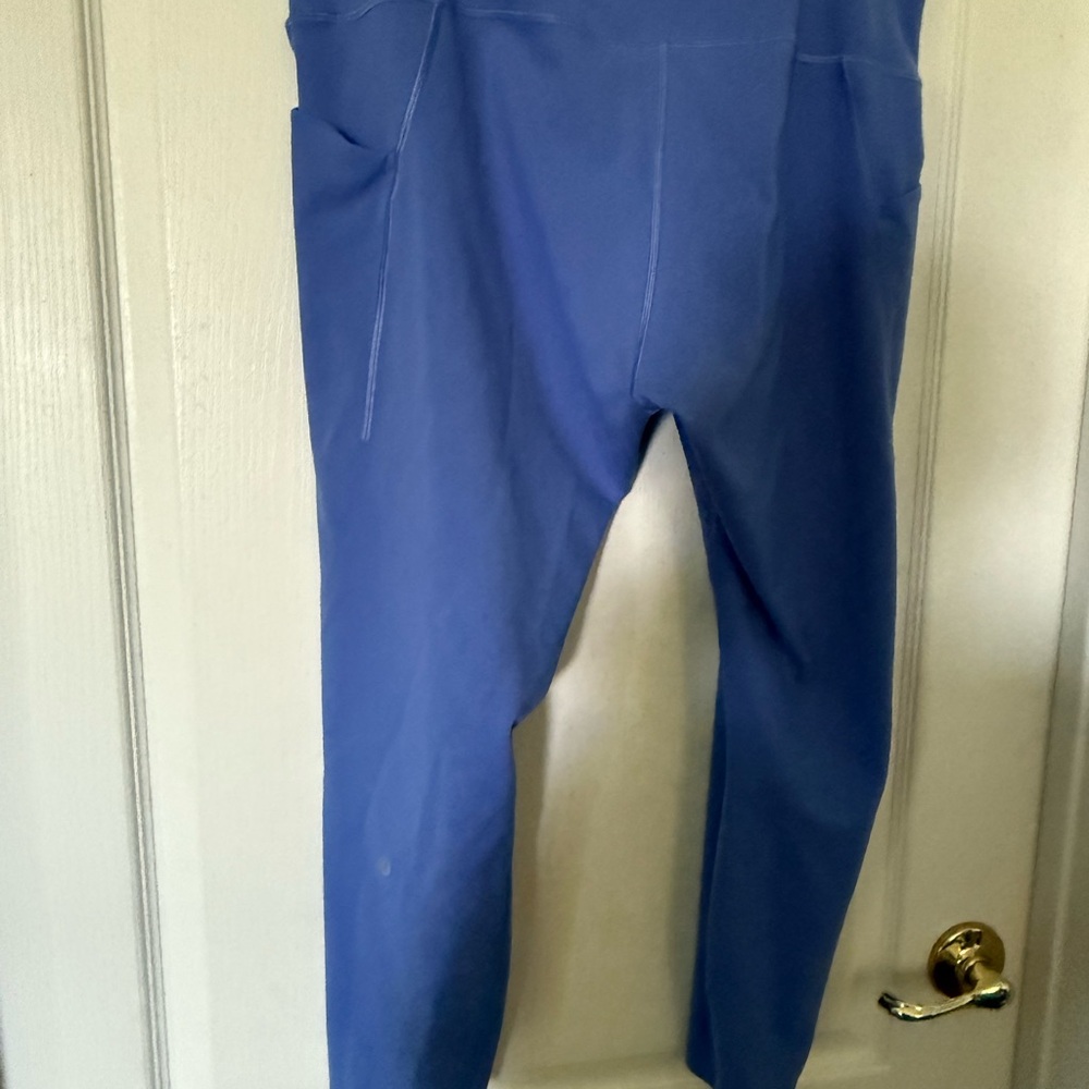 Lululemon high rise cropped leggings 18